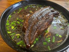 -小龙大肉面馆