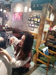 点击看大图 -MONE美发沙龙