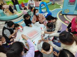 -孩子王(昆山招商花园城店)