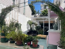 -巴黎婚纱摄影工作室