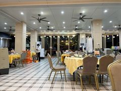 -鹏城人家海鲜酒家·23年老字号(较场尾店)