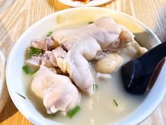 -雷祖芳老妈蹄花店