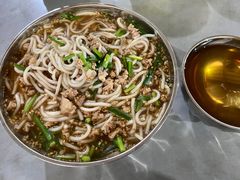 -正宗杨记普洱酸醋米线(总店)