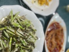 芦苇根炒肉丝-梦缘水乡·湖景餐厅
