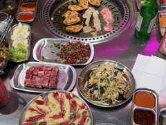 -马路牙子烧烤音乐酒馆(望京店)