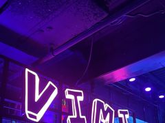 -vimi便利店酒吧