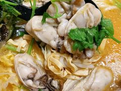 -灵芝妹子海鲜米线(劳动公园店)