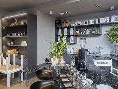 -HUG·拥抱咖啡(郑州宝龙广场店)