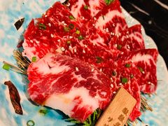 -山川小町·极番烧肉(新地假日广场店)