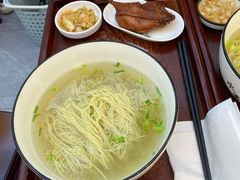 -百年老字号·观振兴蟹黄面·三虾面·苏式面(观前街富仁坊巷店)