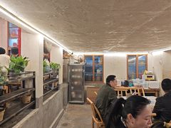 -霄汉牛三鲜湖北砂锅菜(万松园2店)