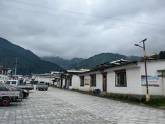 -四川郎木寺镇