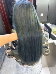 -藤野造型烫发染发