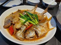 -鑫悦楼煎蟹·16年海鲜大排档