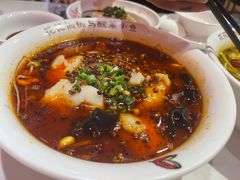 -渝是乎川渝小炒(新世界百货望京店)