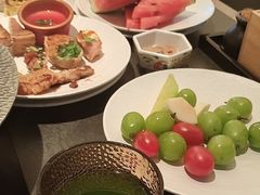 -牛YO寿喜烧·铁板烧和牛火锅自助(市府恒隆店)