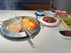 -左庭右院鲜牛肉火锅(京西大悦城店)