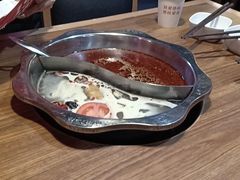 鸳鸯锅底-傣妹火锅(南京东路一店)