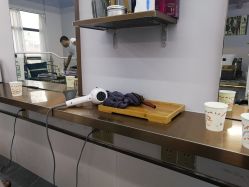 -茶发Salon·烫发染发理发