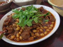 红烧肥肠-梯坎豆花