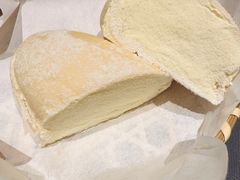 雪山奶露包-小炳胜(卓悦中心店)