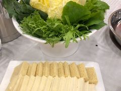 -常赢三兄弟·清真涮肉·清真炒菜(朝阳新城店)
