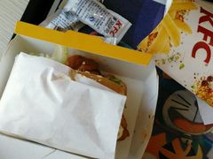 -肯德基(盘龙奥莱店)