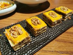 娜帕里勇-天山集市(和家乐广场店)