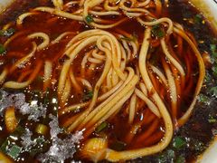 -德元兰州纯汤牛肉面(深圳首店)