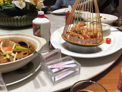 -泓历皇朝酒店(东亭店)