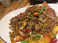 -钟记家菜(红专南路店)