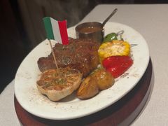 -一棵树·意大利西餐厅One Tree(新城店)