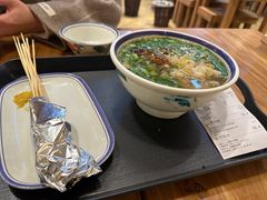 -云阿蛮云南生烫牛肉米线(奉贤路店)