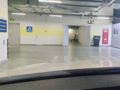 -经纬汇-停车场