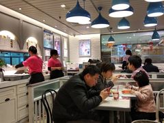 -满记甜品(巴黎春天宝山店)