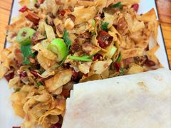 -百味地锅鸡(铜山路店)