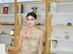 -Eziwish眼镜·蔡司授权店