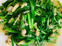 韭菜炒黄贝肉-沈家门小海鲜