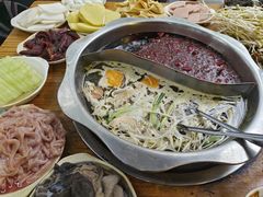 -储奇门鳝鱼火锅(总店)