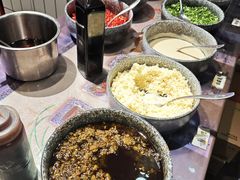 -黔有有贵州酸汤夺夺粉火锅(五味十字店)