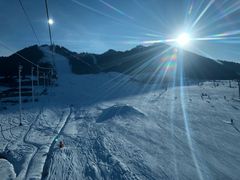-丝绸之路山地度假区滑雪场