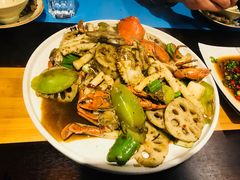 -臻鲜燕海鲜融合餐厅(金陵style店)