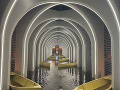 -涨巢·潮玩水疗局