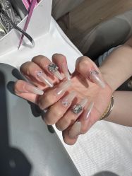-UGIRL有个美甲
