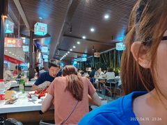 -海岛八号龙虾烧烤田鸡(蓝天路总店)
