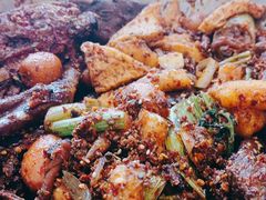 -嘎嘎鸭下巴·爆辣干锅(明教寺店)