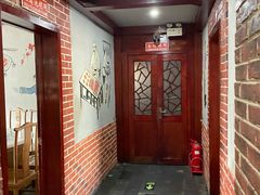 -亮健容天生蚝烧烤自助(交道口直营店)