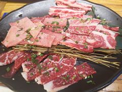雪花牛肉拼盘-千寻烧肉(政务区店)
