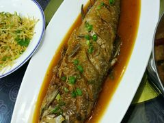 -学生路大别山酒店