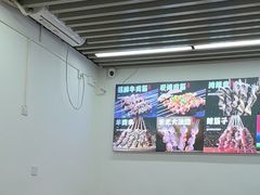-郑记•不夜城烧烤•龙虾•虾蟹(黄鹤楼店)